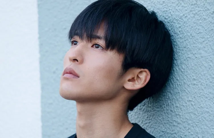 爆モテジャニーズ・目黒蓮の彼女は岡崎紗絵？歴代彼女も調査